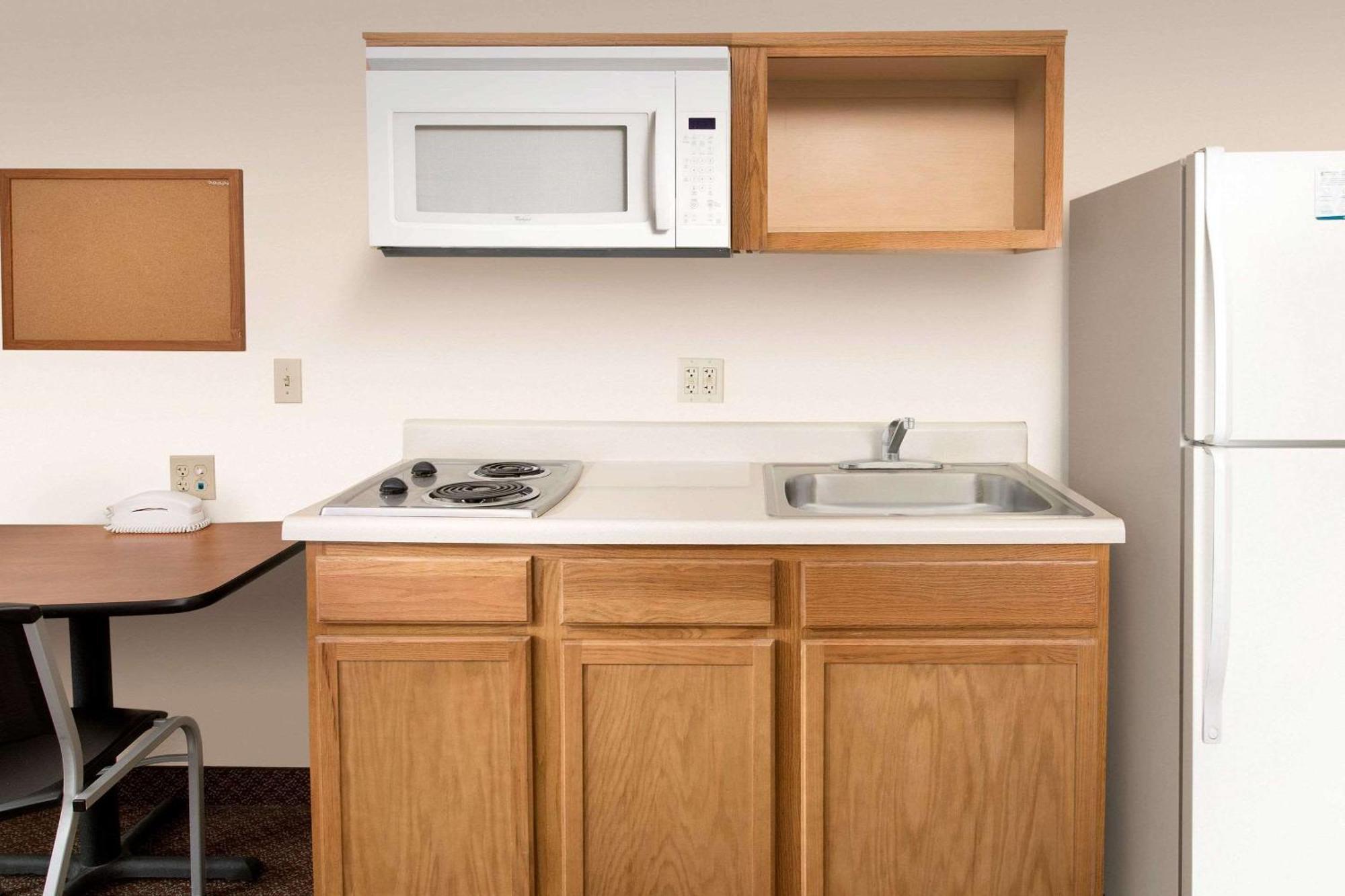 Woodspring Suites Savannah Garden City Exteriér fotografie